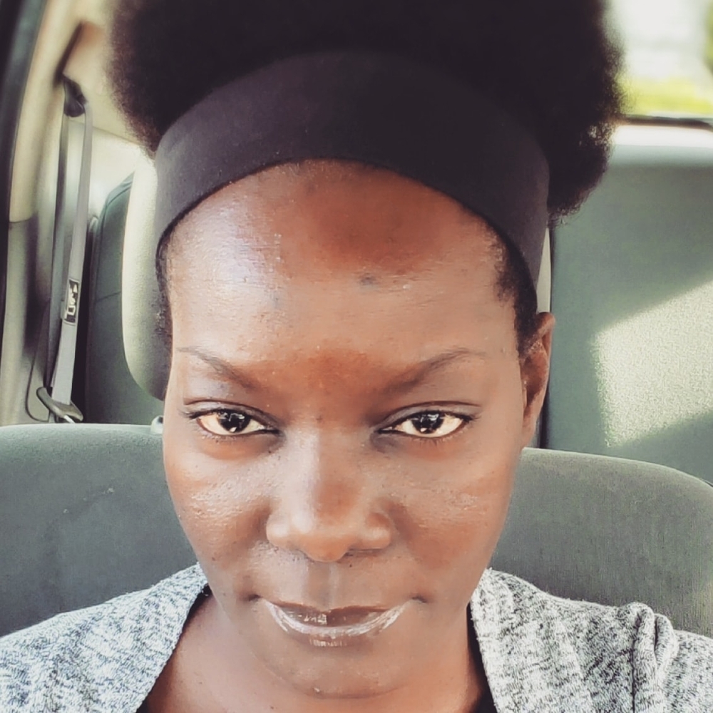 Meet your Posher, Naomi